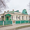  Villas on the S.Bandera St. and Voiniv UPA St.
