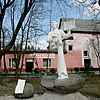  Памятник Ю. Гуца-Венелину, ул. Т. Шевченко 